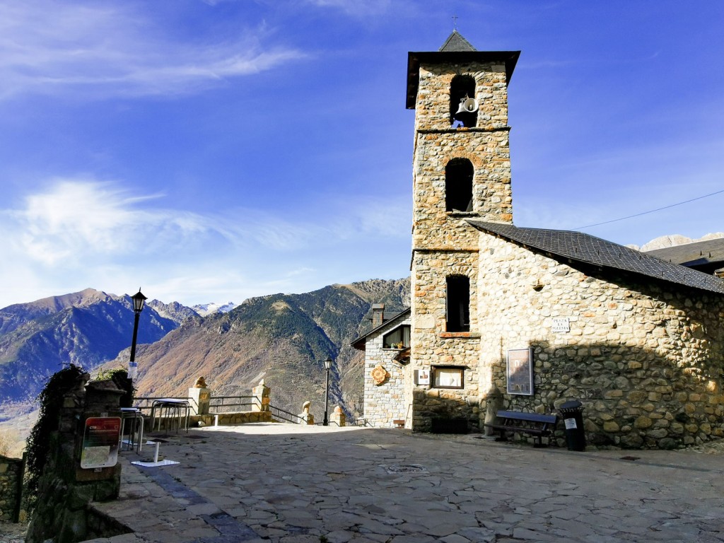 Plaza de la iglesia