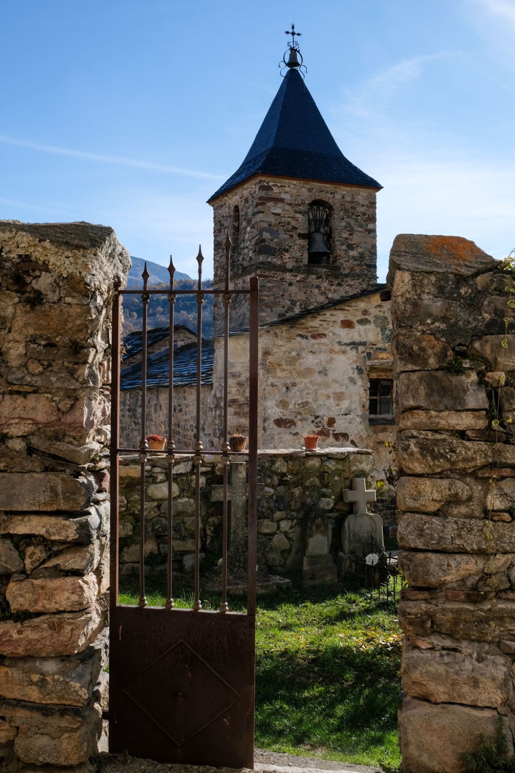 Iglesia de San Pedro, Villanova