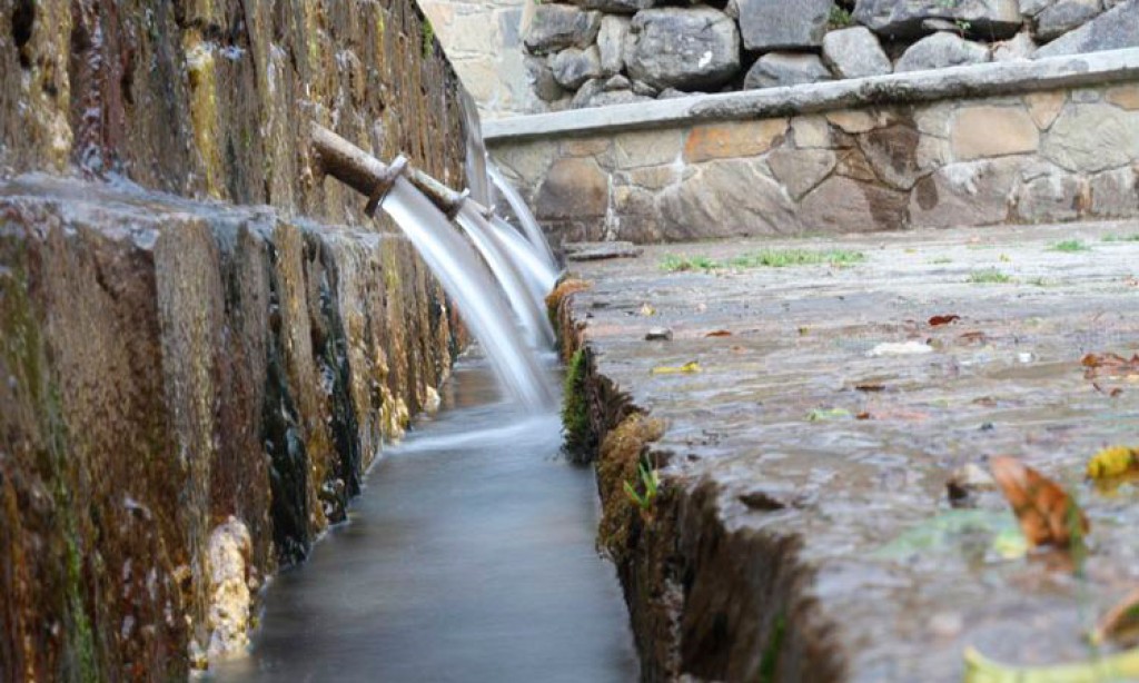 Fuente de el pueblo de El Run